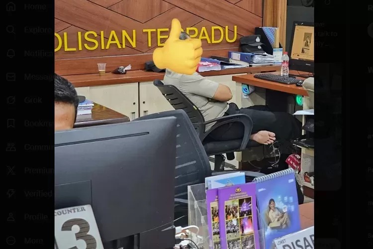 Merasa Dicueki Polisi, Wisatawan Thailand Minta Bantuan Damkar Temukan HP di Bogor